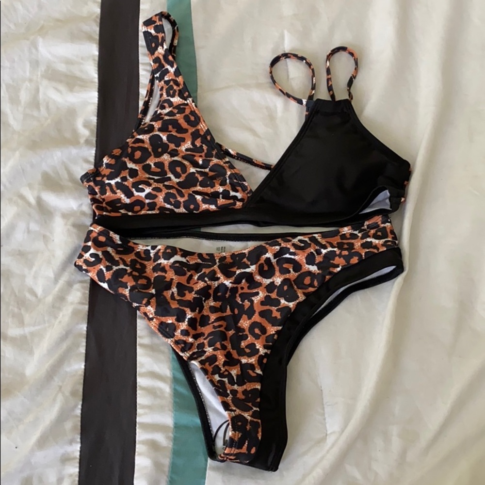 Two prince bikini cheetah print
